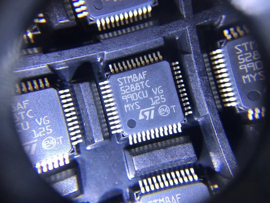 STM8AF5288TC (電子部品 ICチップ 集積回路 IC)