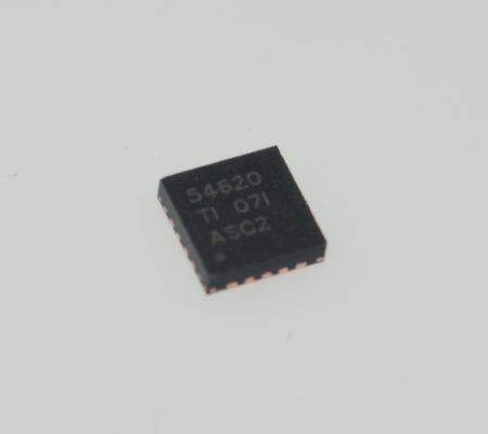 TPS54620RGYR 6A 高効率のステップダウンコンバータ 4.5-17V 入力調節可能出力 1.5% 正確さ 1.2MHz スイッチング 熱保護と電力 良い信号