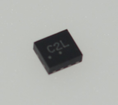 EMI2121MTTAG 超低ノイズ、高PSRR、1A出力、0.5%精度、高速応答LDO、イネーブル制御、熱保護機能を備えた、高密度PCB向け小型パッケージ