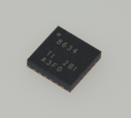 精密 ADS8634SRGER 16-bit 解像度 4-Ch 入力 超低電源 SPI 通信 2.7-5.5V チップ上での供給 コンパクト 24-QFN 工業用
