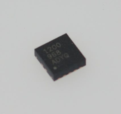 TPS51200DRCR 3A シンク/ソース DDR ターミネーションレギュレータ VDDQ=1.5V/1.8V/2.5V 用、VTT=±0.5% 精度リファレンスバッファ and 低 IQ、2mmx2mm SON-10