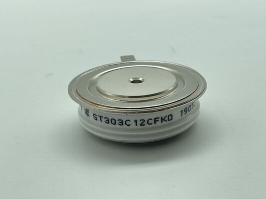 ST303C12CFK0 1200V 300A ハーフブリッジモジュール 低VCE (sat) 低損失 短回路強度 モーター駆動および産業インバーター用 NTC統合