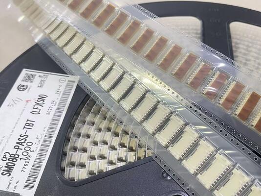 SM08B-PASS-TBT コンパクト 堅牢 安定したPCB接続を必要とする狭いスペースに最適