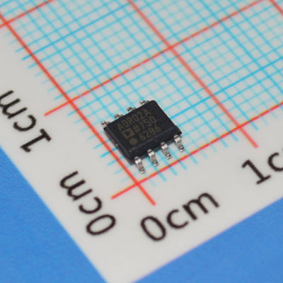 ADR02ARZ 5.0V 高精度電圧リファレンス ±0.04% 精度 3ppm/°C ドリフト 10mA 出力 SOIC-8 -40°C～+125°C