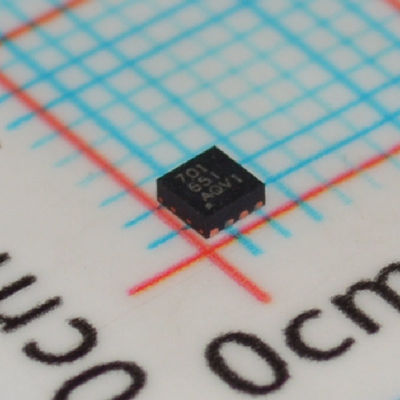 BQ294701DSGR 2 細胞 リチウムイオン保護 1.5μA 超低IQ ± 25mV 正確さ 2.5V-5.5V パッケージ/ケース 8-WFDFN 露出パッド -40°C ~ +85°C