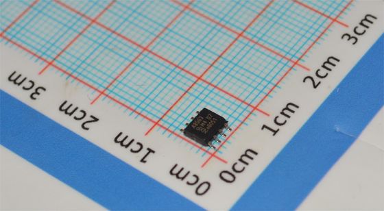 PCF8563T I2C リアルタイムクロック 1.8-5.5V 電源 400kHz 速度 240バイト RAM ±5ppm 精度 1μA バックアップ、SOIC-8 -40°C～+85°C