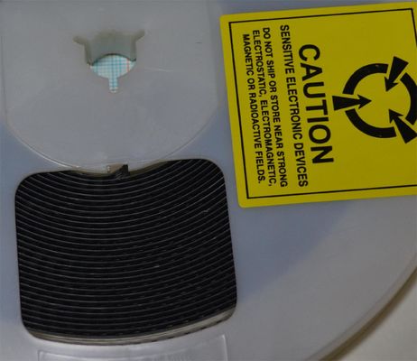SIT8002AC-13-33E-50.00000T 50MHz MEMS発振器 ±50ppm安定性 1.8-3.3V電源 2.5mA低消費電力 LVPECL出力 -40°C～+85°C AEC-Q100認定
