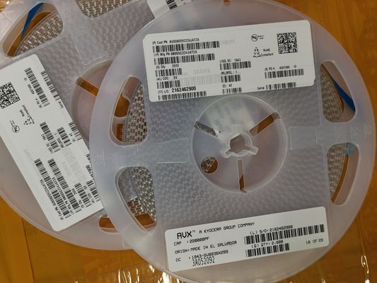 08055C224JAT2A 220nF MLCC 50V,X7R ± 5% Tol 0805 -55°Cから+125°C ESRが低い
