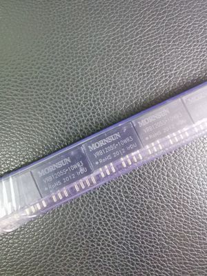 URB4805YMD-10WR3 5V 10W DC-DC変換器 4:1 幅広く入力 (9-36V) 94% 効率性 SIP-7 -40°Cから+85°C