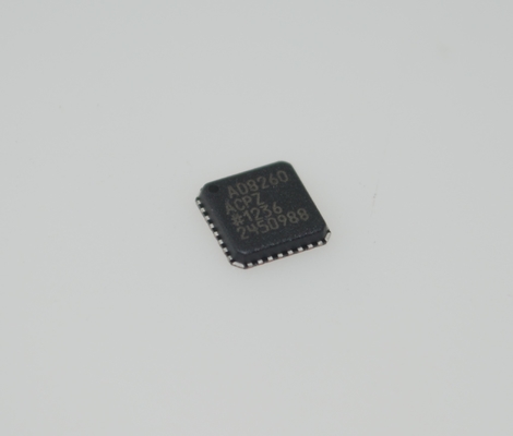 AD8260ACPZ-R7 デュアル250MHz低消費電力オペアンプ 1nV/√Hz ノイズ ±5V～±15V電源 LFCSP-16 -40°C～+125°C 産業グレード