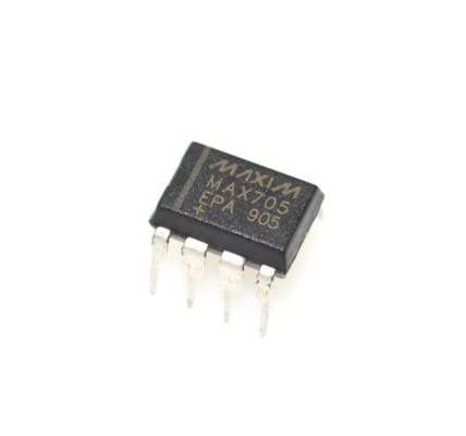MAX705EPA マイクロプロセッサ 監督 4.65V 限界 200ms リセット パルス 5V 供給 DIP-8 -40°C から +85°C