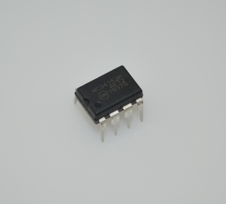 MC34152PG デュアルMOSFETドライバー 1.5A ピーク電流 12V-18V 供給 50ns 上昇/低下 DIP-8 -40°C から +85°C