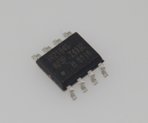 IR2184STRPBF 600Vハイ/ローサイドドライバ 1.9Aピーク出力 高速スイッチング UVLO保護 コンパクトSOIC-8パッケージ モータードライブ & インバータ用