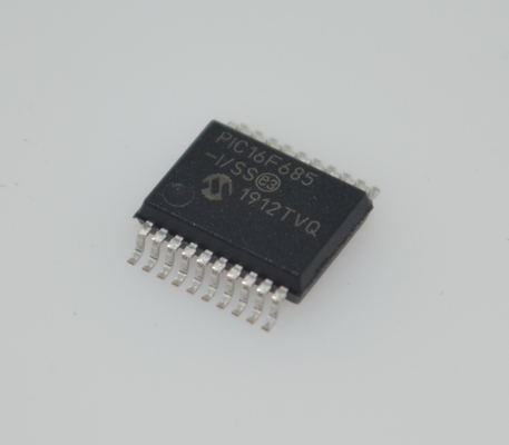 PIC16F685-I/SS 8ビットフラッシュ MCU 20MHz スピード 3.5KB メモリ 256B EEPROM 12x10ビット ADC 25 I/O ピン 幅2.0-5.5V 範囲 産業用 -40°C から +85°C SSOP-20 パッケージ 埋め込み制御