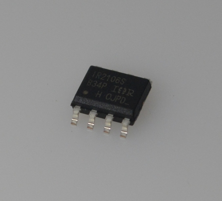 IR2106STRPBF 600V Half-Bridge Driver 200mA Output Fast Switching UVLO, Low Propagation Delay SOIC-8 Ideal for Motor Drives & Inverters