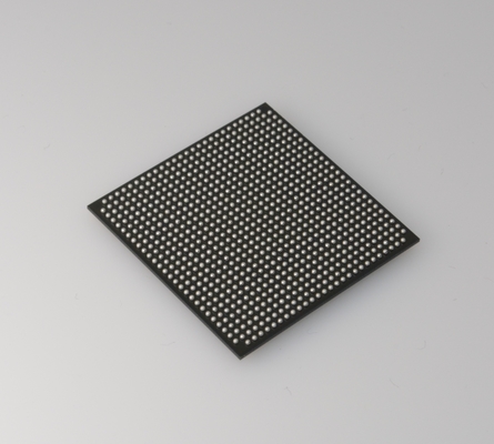 EP4CE115F29I7NサイクロンIV FPGA 114K LEs 3.9Mbit RAM 266MHz スピード 1.2V コア電圧 622 I/O ピン PCIe サポート インダストリアルテンプ (-40°C~100°C) RoHS コンパイル 780-Pin FBGA パッケージ