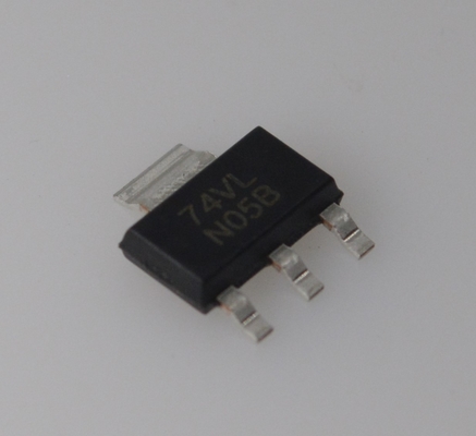 LM1117IMPX-3.3 3.3V 固定出力 800mA LDO調節器 低脱出 (1.2V) 高精度 (±2%) 熱・電流保護 SOT-223 パッケージ セラミックコンデンサで安定
