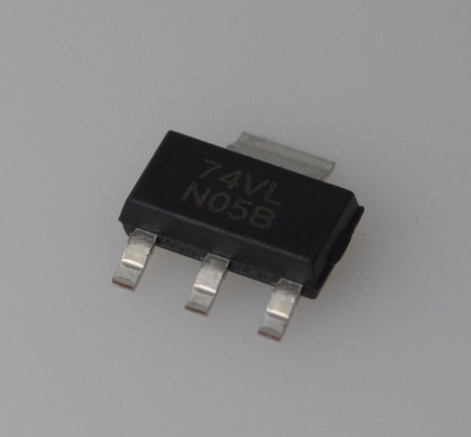 LM1117IMPX-3.3 3.3V 固定出力 800mA LDO調節器 低脱出 (1.2V) 高精度 (±2%) 熱・電流保護 SOT-223 パッケージ セラミックコンデンサで安定