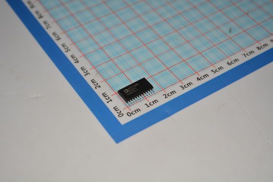 AD7712ARZ 24ビット Σ-Δ ADC 低ノイズオンチップ PGA 5V/3V 動作 高精度 柔軟なフィルタリング 精密感知のための低電力