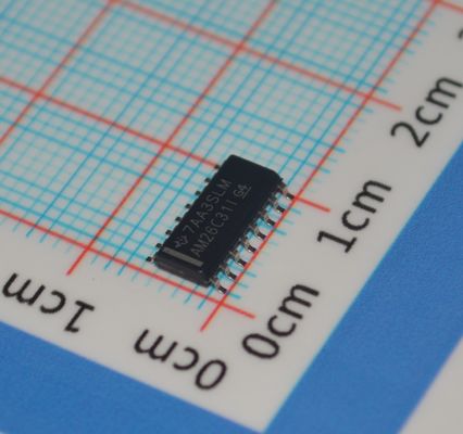 AM26C31IDR 高速32Mbps RS-422/RS-485 ディファレンシャルドライバ 4チャンネル ±15kV ESD 保護 幅3Vから5.5V 供給 -40°Cから+125°C 低電力・産業用