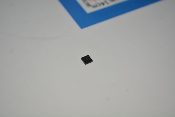 CSD17309Q3 30V Nチャネル NexFET™ MOSFET、3.6mΩ RDS(on)、40A連続電流、175°C定格、超低Qg、3mm×3mm SONパッケージ、AEC-Q101認定、鉛フリー