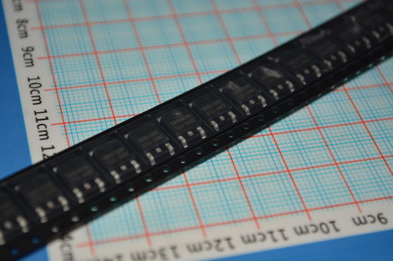 SBRD10200TR 100V 20A SBR 整流ブリッジ、低Vf、高効率、<155℃ TJ、サージ定格、AEC-Q101 準拠、自動車および産業用ブラシ付きモータドライブ向け