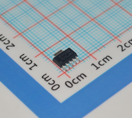TPS73733DCQ 3.3V 1A 超低騒音 (30μVRMS) 高PSRR (75dB) と LDO 1% 正確さ 低脱出 (310mV) 活性化ピン 安定性 1μF セラミック電流/熱保護用 TO-263パッケージ