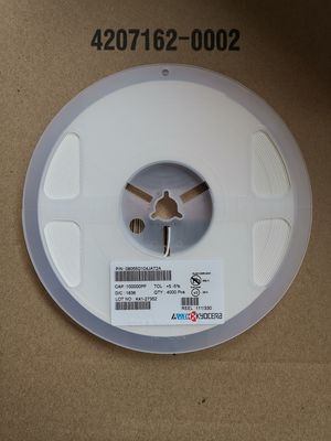 08055D105KAT2A 1µF 25V X7R 0805 セラミックコンデンサ 10%許容差 高容量 テープ＆リール梱包 車載アプリケーション向けAEC-Q200認定