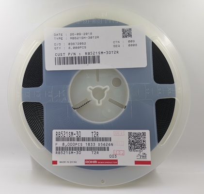 RB521SM-30 30V 200mA スコットキーダイオード 超低周波高速スイッチングAEC-Q101 SOD-523 自動車電子機器のためのハロゲンフリー反極性保護