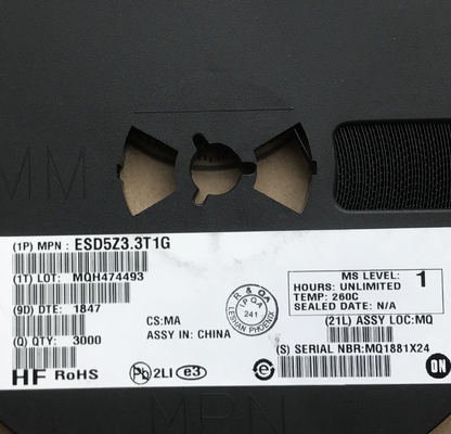 ESD5Z3.3T1G 3.3V クランプ SOD-523 パッケージ <1pF 容量 双方向 IEC 61000-4-2 レベル 4 (30kV) ESD 保護 高速データライン防御 ポータブル電子機器に最適