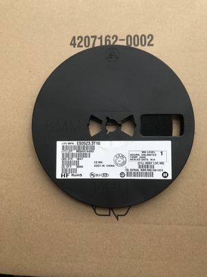 ESD5Z3.3T1G 3.3V クランプ SOD-523 パッケージ <1pF 容量 双方向 IEC 61000-4-2 レベル 4 (30kV) ESD 保護 高速データライン防御 ポータブル電子機器に最適