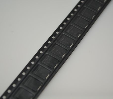 CDBC560-G 560Ω@100MHz コモンモードチョーク 高電流定格 広温度範囲 低DCR 優れたEMI抑制 RoHS対応 コンパクト設計 電源およびデータライン保護