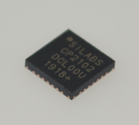 CP2102-GMR USB-UARTブリッジ シングルチップソリューション USB & クリスタル内蔵 9600 bps～2 Mbpsボーレート 512バイトバッファ フルGPIO コンパクトQFN ロイヤリティフリードライバ