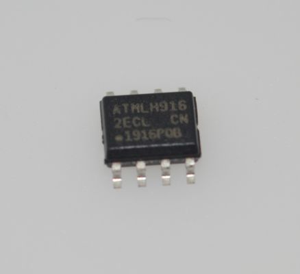 AT24C256C-SSHL-T 256Kb I2C EEPROM、1.7V-5.5V電圧、1MHz速度、64バイトページ、ハードウェアプロテクト、>100万サイクル、100年保持、工業用温度、グリーンSOIC