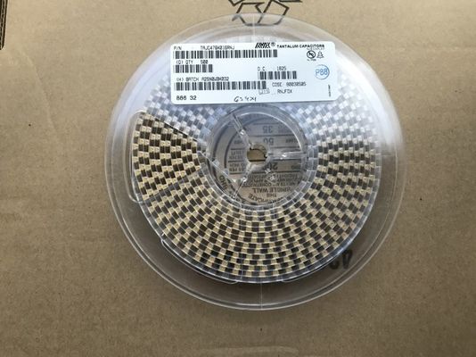 GRM0335C1H5R6BA01D 5.6pF ±0.1pF 0402 MLCC、50V定格、C0G (NP0)誘電体、究極の安定性、高Qファクター、超低損失、ハロゲンフリー、車載回路用テープ＆リールパッケージ