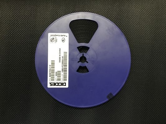 BAS70W-7-F 70V 200mA デュアルシリーズショットキーダイオード、1V 低 Vf、4ns 高速スイッチング、SOD-123 パッケージ、高効率、AEC-Q101 認定、テープ＆リールパッケージ