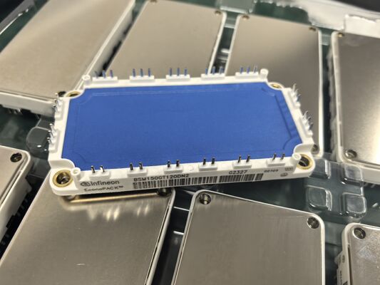 BSM150GT120DN2 1200V/150A IGBT モジュール 低 VCE (sat) 高速スイッチング 低損失 内蔵 NTC 隔離基板 工業用 重量モーター駆動装置 工業用UPS