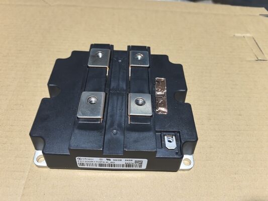 FD1200R17HP4-K_B2 1700V/1200A IGBT モジュール プレスフィット技術 低 VCE (衛星) 高速切り替え 低損失 孤立ベースプレート NTCセンサー 牽引と重力駆動のための工業グレード