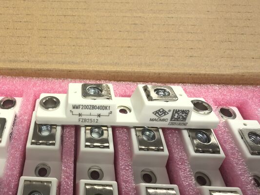 MMF200ZB040DK1 200A SiC MOSFETパワーモジュール 400V 低Rds(on) 1.6mΩ 高効率 高速スイッチング 車載グレード 液冷 xEVトラクションインバータ用