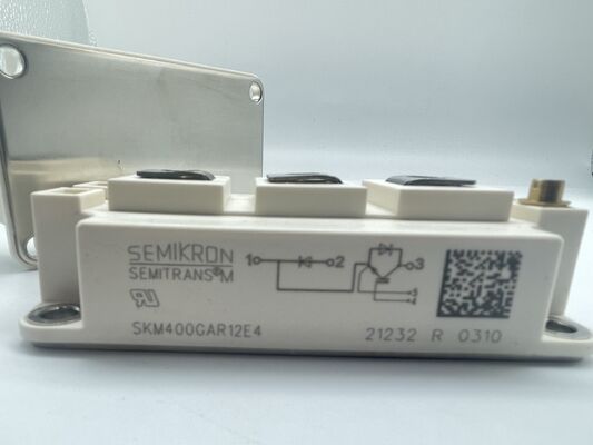 SKM400GAR12E4 1200V 400A IGBT モジュール 低VCE (sat) 高短回路強度 低スイッチ損失 高隔離 産業用 ソーラーインバーターおよび高電力UPS用