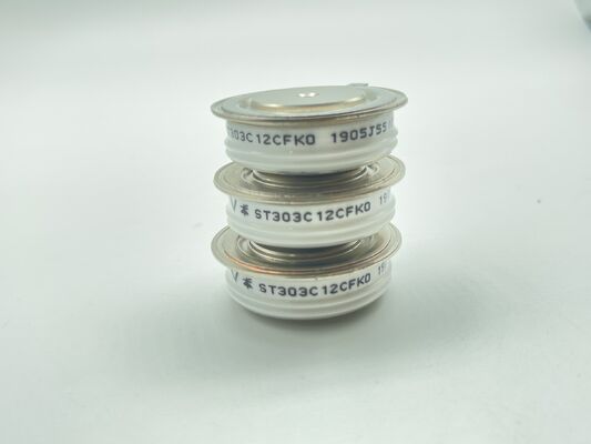 ST303C12CFK0 1200V 300A ハーフブリッジモジュール 低VCE (sat) 低損失 短回路強度 モーター駆動および産業インバーター用 NTC統合