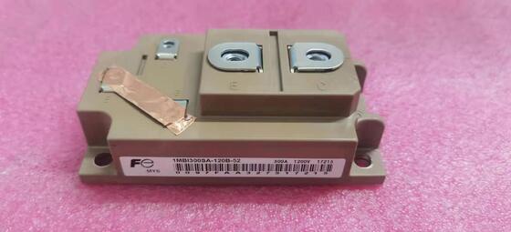 1MB1300SA-120B-52 1200V 1300A ハーフブリッジ IGBT モジュール 低 Vce ((sat) 高短回路強度 低スイッチング損失 プレスフィット技術 重量産業駆動装置および高電力UPS