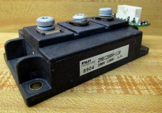 2MBI200N-120 1200V 200A IGBTモジュール 低Vce(sat) 低損失 高短絡耐性 内蔵NTC モータードライブおよび産業用UPS向け