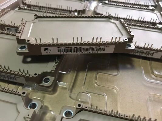 7MBR50VR120-56 1200V 50A PIMモジュール 統合整流器インバータおよびブレーキ 低損失 高絶縁 内蔵NTC コンパクトパッケージ 産業用モータドライブおよびUPS用