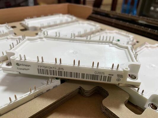 FP75R12KT4 B15 1200V 75A PIM IGBTモジュール TRENCHSTOP™ IGBT4 低スイッチング損失 統合整流器およびブレーキ用銅ベースプレート NTC 高スイッチング周波数 モーター駆動用