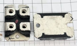 IXFN56N90P 900V 56A NチャネルMOSFET超低Rds ((オン) 135mΩ HiPerFETTM 極光技術 急速ボディダイオード低Qg 高速スイッチ SOT-227B パッケージ UPSとドライブ