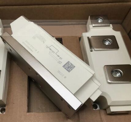 SKKH570/18E 1800V 570A サイリスタ・ダイオードモジュール デュアルシリーズ アンプリファイングゲート 低VF 1.44V, 19kA サージ AlNセラミックベース プレッシャーコンタクト ソフトスターター用UL認証