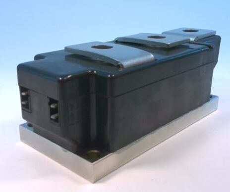 TT600N16KOF 1600V 600A デュアルサイリスタモジュール 低VF 1.32V 高サージ 21kA プレスコントクト技術 絶縁ベースプレート トレンチゲート UL認証 ソフトスターターおよび整流器用