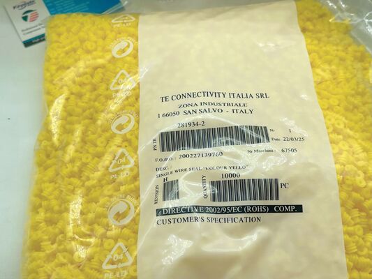 281934-2 2 位置 2.5mm ピッチ ワイヤー・トゥ・ボード ヘッダー 右角 穴を貫く 覆い 摩擦ロック 極化 亜鉛 工業用・自動車用