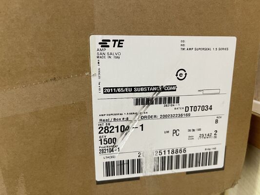 282104-1 2 位置 5.0mm ピッチワイヤー・トゥ・ボードヘッダー 垂直 穴を通り 覆い 摩擦ロック 極化 UL 94V-0 電源と産業制御用